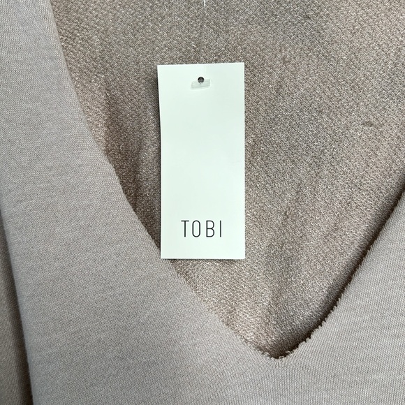 NWT Tobi Sweater Top - Picture 2 of 5